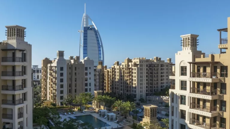 Marsa Al Arab Villas